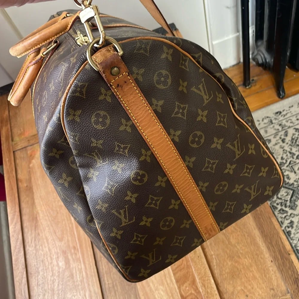Louis Vuitton Bandouliere Keepall 55 Travel Bag.